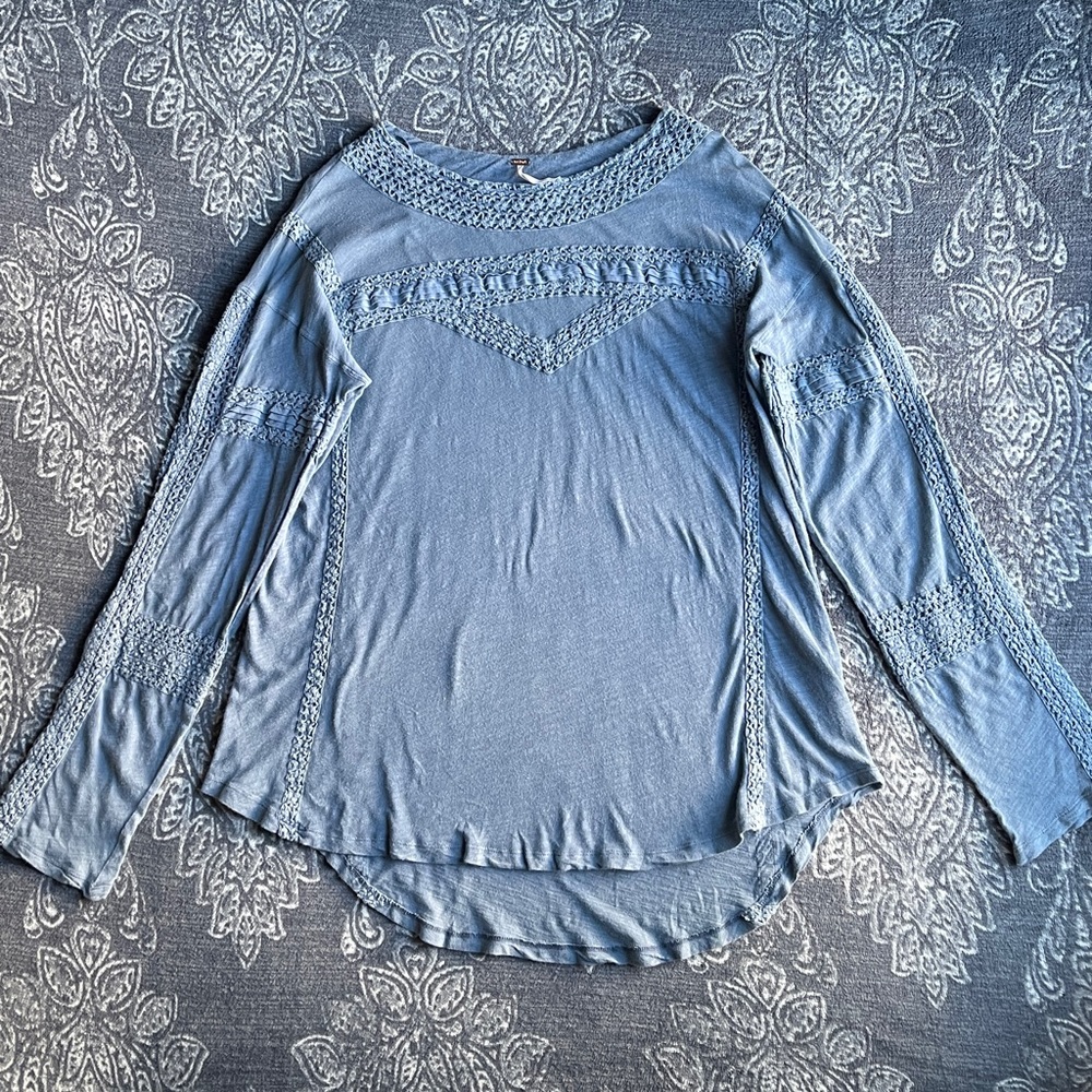 Free People Boy Meets Girl Crochet Lace Trim Top Size Small - Picture 4 of 10